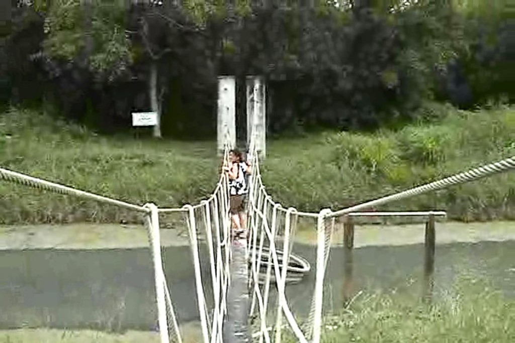 masayo-rope-bridge-kuala-selangor-nature-park