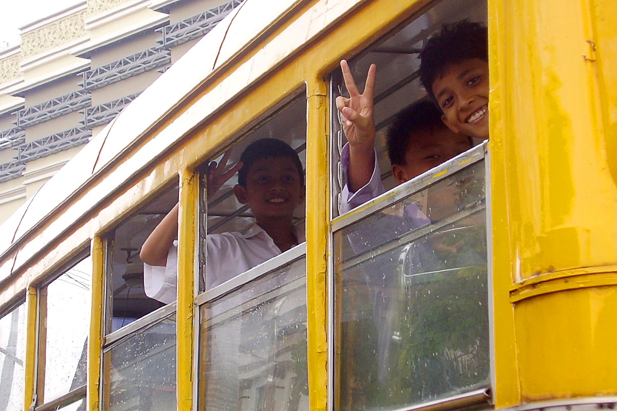 kids-school-bus-malacca-malaysia