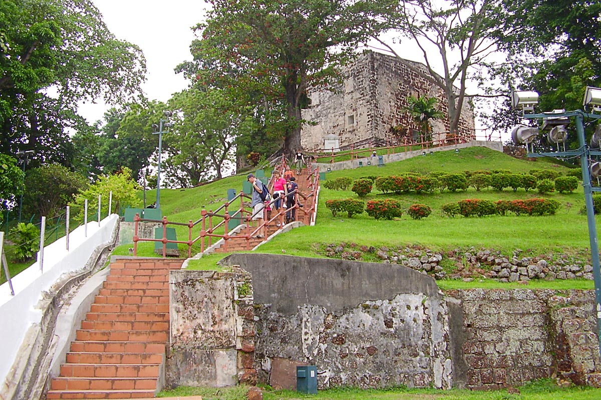 steps-up-bukit-st-paul-malacca-malaysia