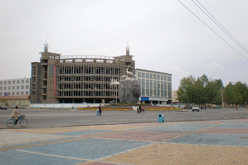 Roundabout in empty Golmud.