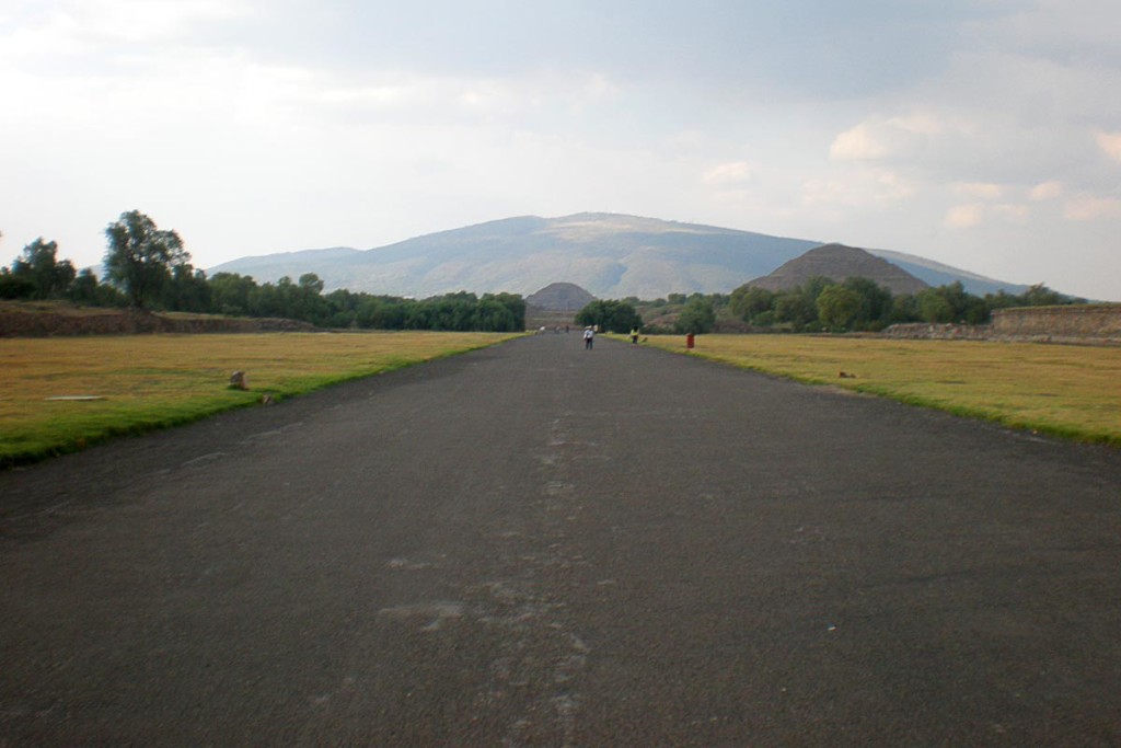 The Avenue of the Dead, looking back towards the Pyramid of the Moon.