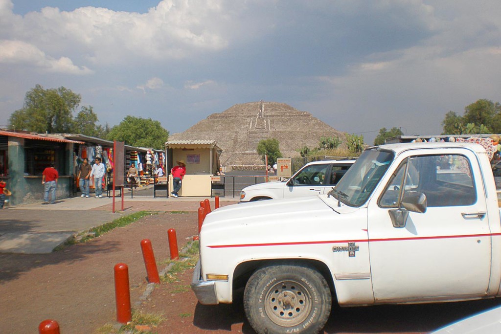 Nearing Teotihuacán!