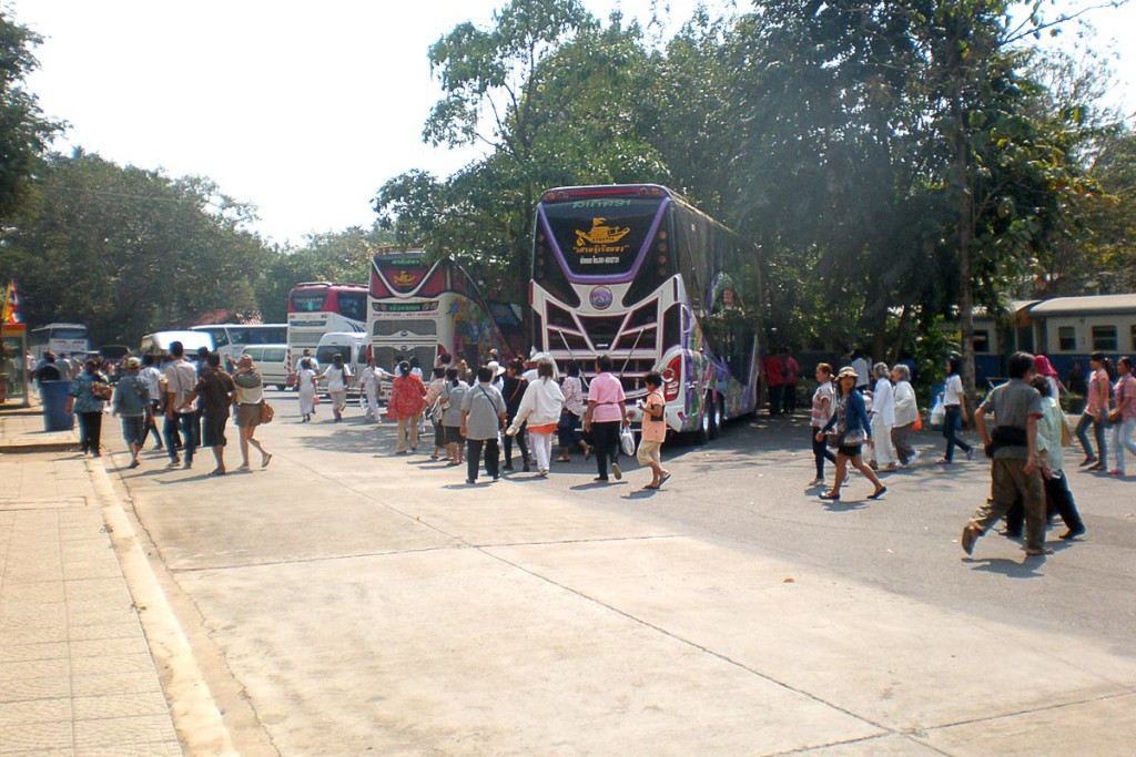 buses-and-people-nam-tok-station-thailand