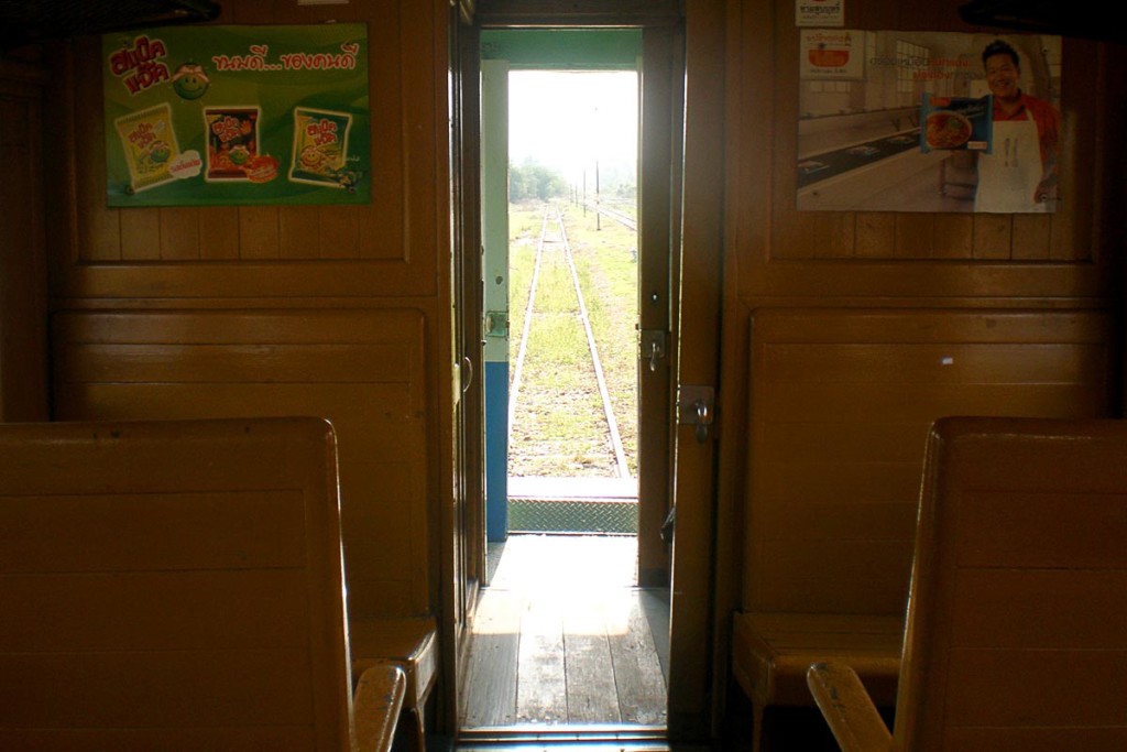 death-railway-back-door-tracks-thailand