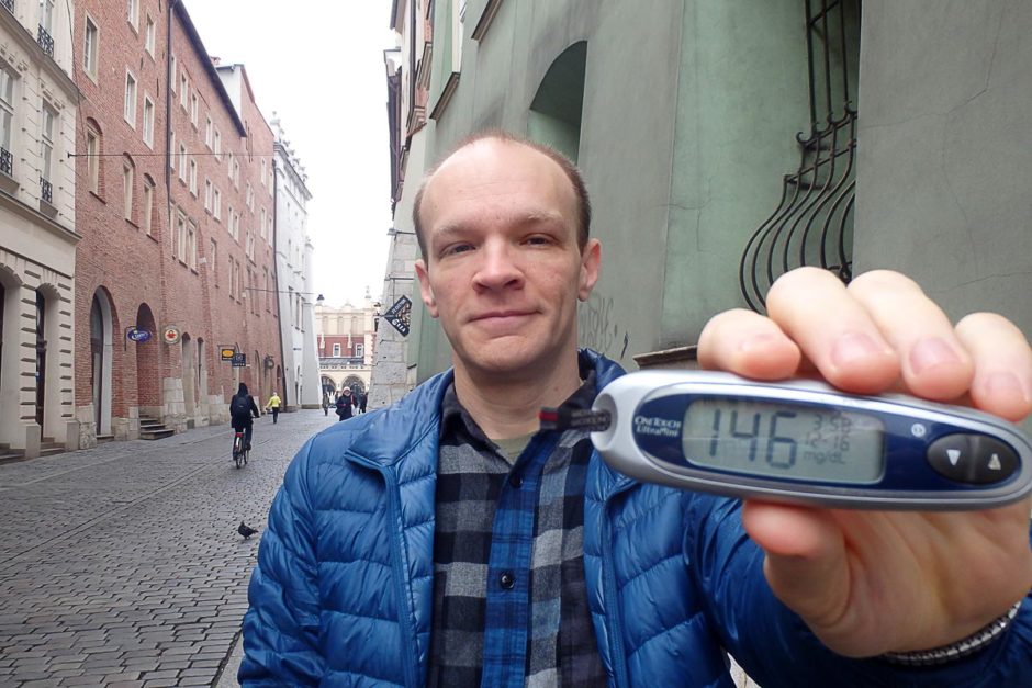 #bgnow 146 in the morning in Kraków.