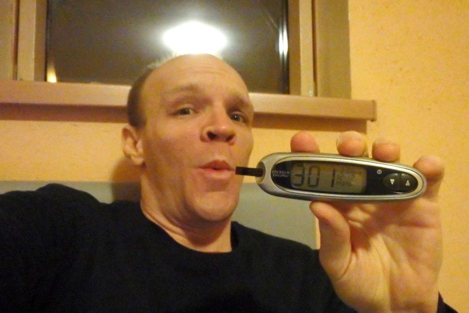 #bgnow 301 after dinner. It shouldn't have been anywhere near this high. Strange.