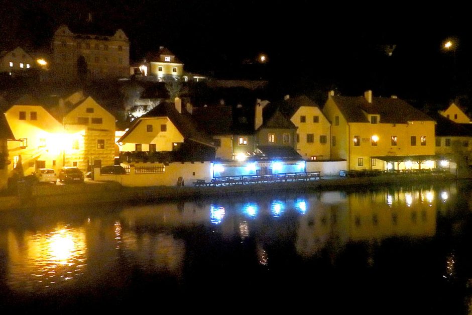 Český Krumlov by night.