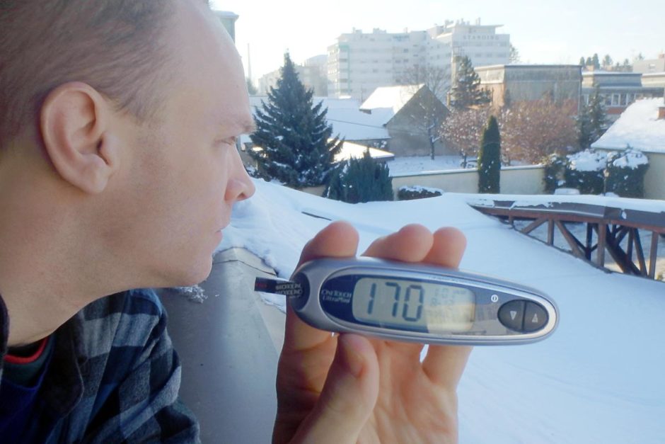 #bgnow 170 before breakfast, gazing out at the snow of Varaždin.