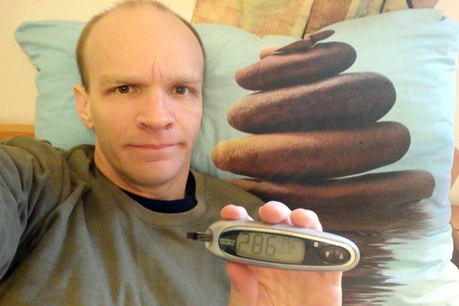 #bgnow 286. That'll learn me. Insulin-less lunch my foot. Even the turd pillow seems crushed.
