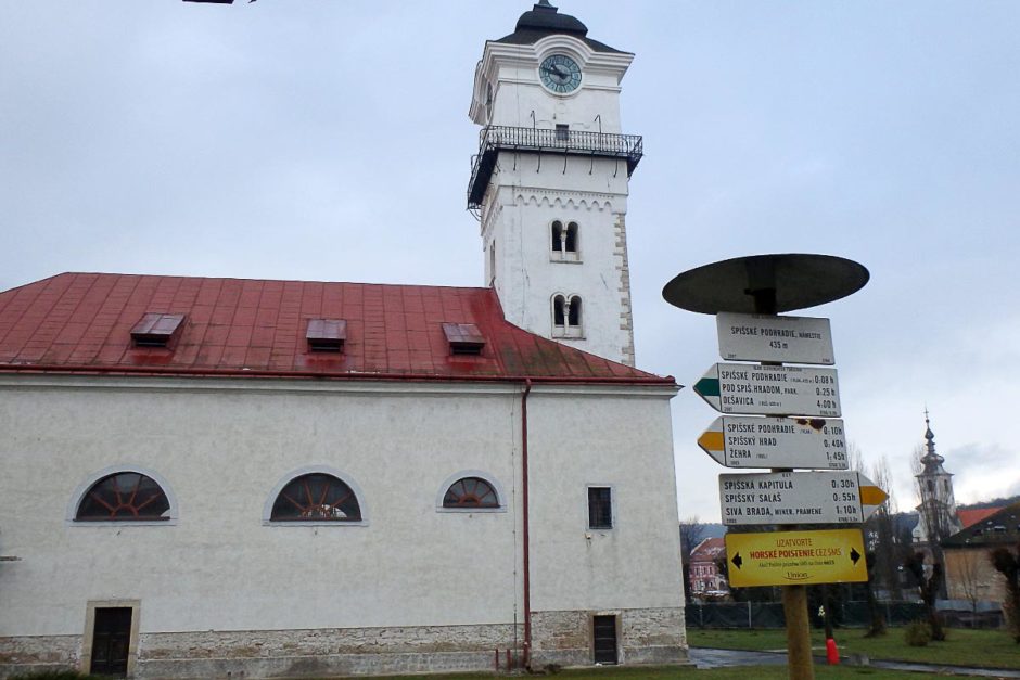 The bus stop in Spišské Podhradie, the town next to the castle.