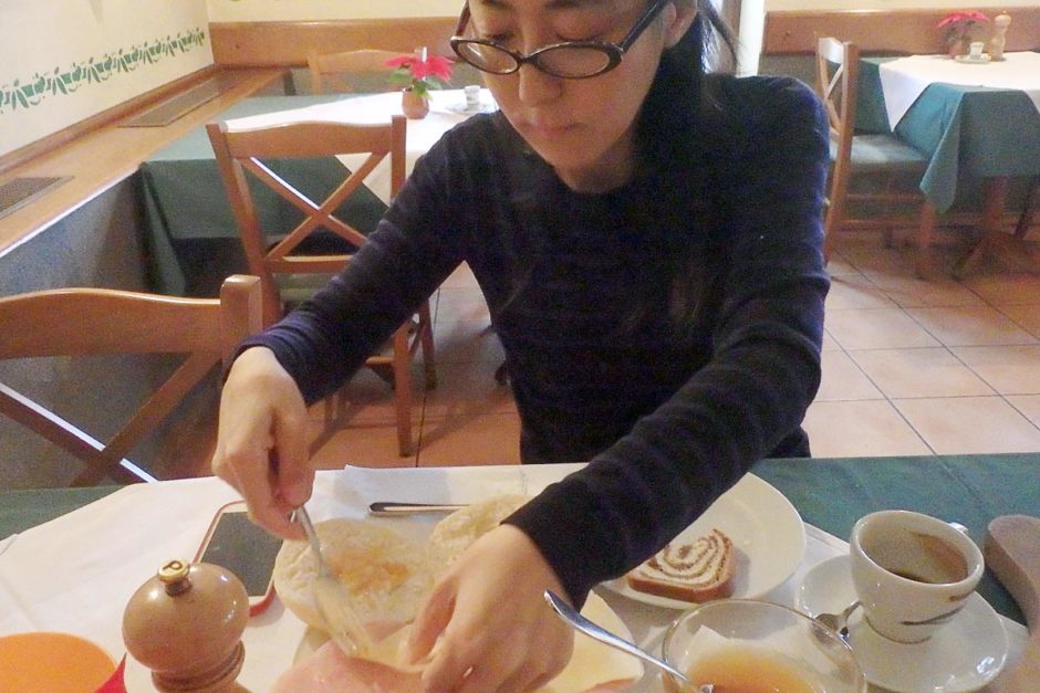 Masayo innocently making sandwiches from our uneaten breakfast, for lunch.