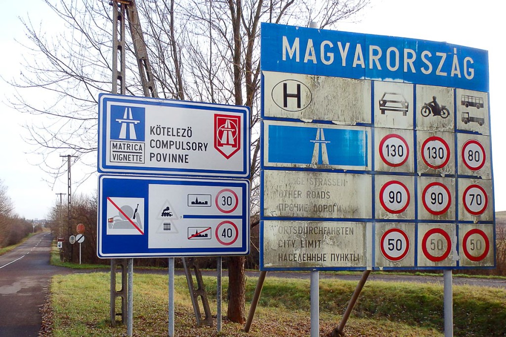 Welcome to Hungary sign at the Slovakian border. "Hungary" in the local language is "Magyarország".