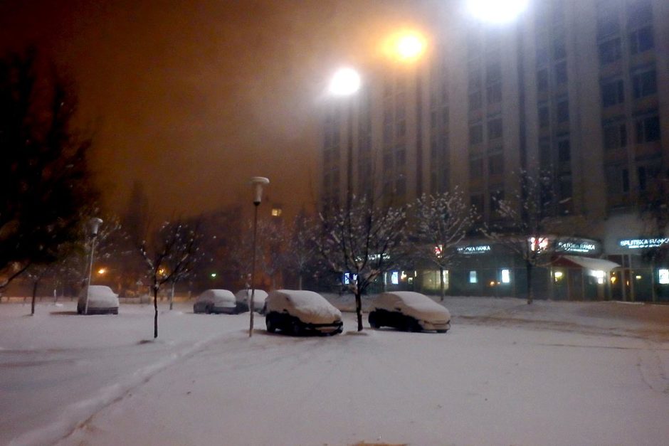 A snowy parking lot next to our hotel that struck me as photogenic.