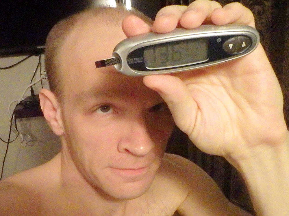 #bgnow 136 before bed in Tirana. Total succeess with the dinner. Now, will it last the night?