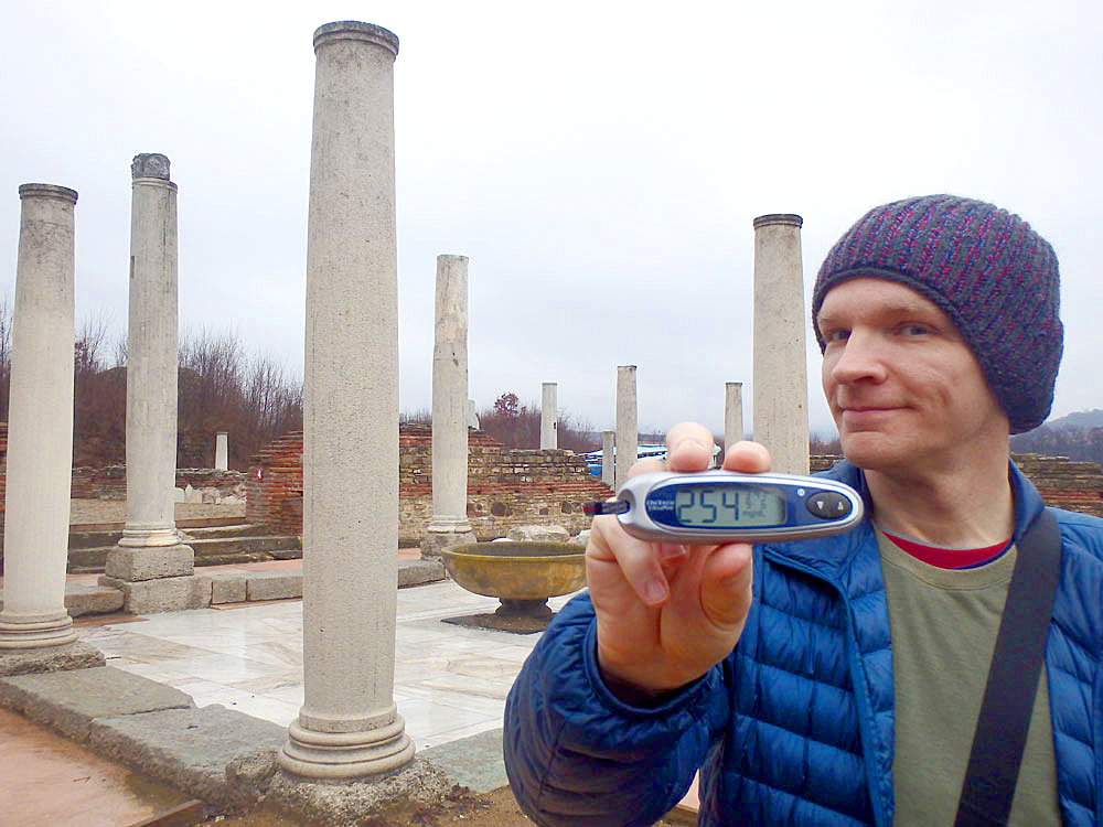 #bgnow 254 at Felix Romuliana, in front of some old pillars and what used to be a big thing for water, I guess.