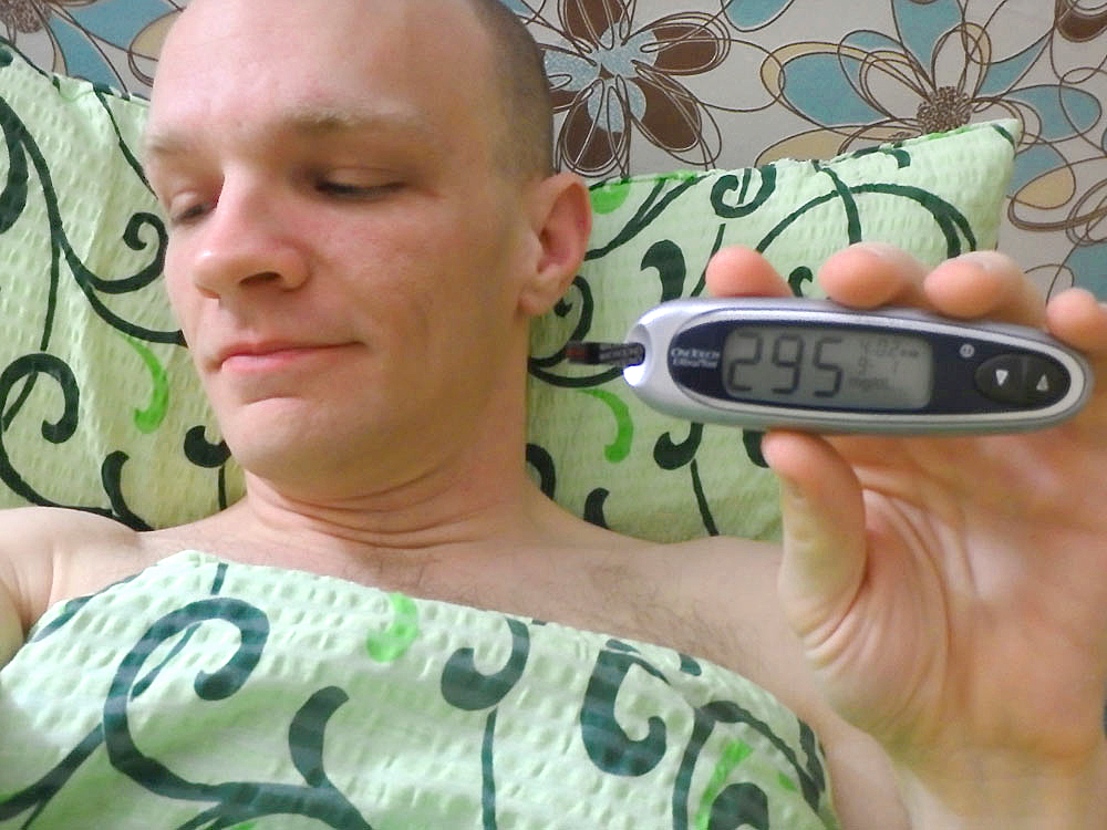 #bgnow 295 after dinner. As always. Nothing seems to work for dinnertime shots. I wish I could bring myself to add four units of Humalog to them, but I fear lows too much. Stupid.