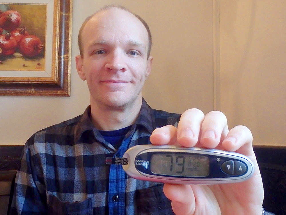 #bgnow 79 just before lunch. I'd have to eat most of the lunch before I felt comfortable shooting up for it.