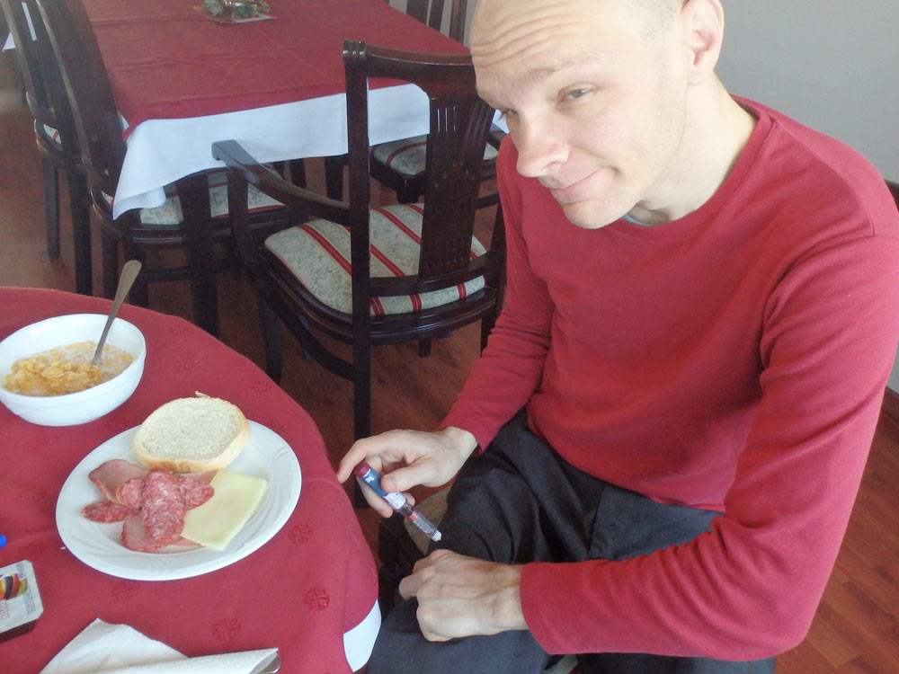 Humalog shot for breakfast in Kraljevo. Those are the eyes of someone who was 400+ last night and was at least 200+ while sleeping all night.