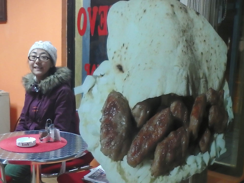 Masayo waiting for ćevapi back in Kraljevo