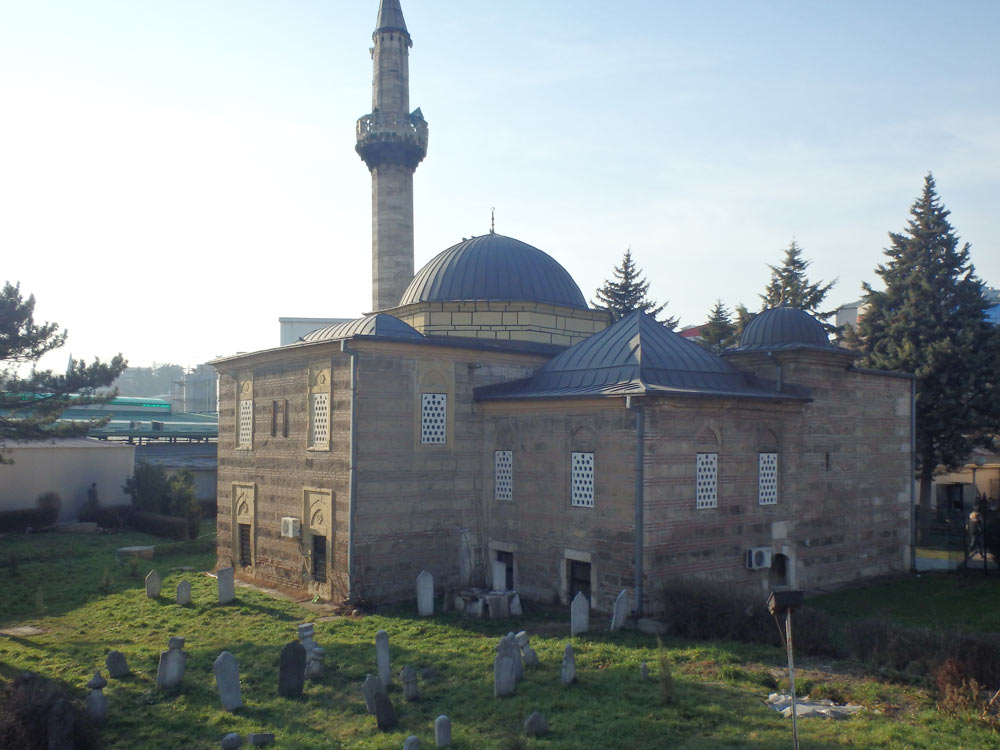 Mosque and graveyard in Skopje