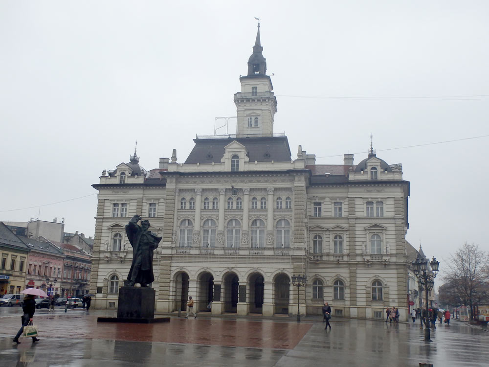 Rainy town square in Novi Sad