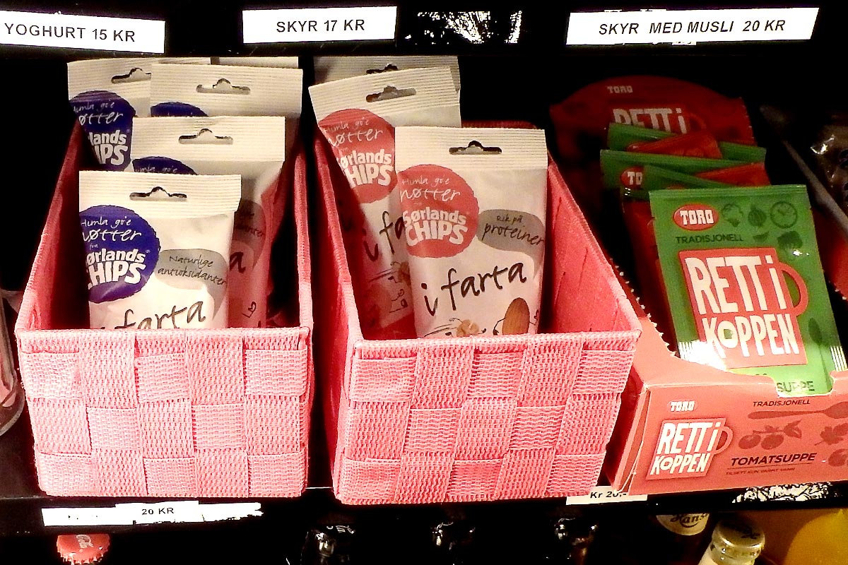 i-farta snacks. Tee-hee!