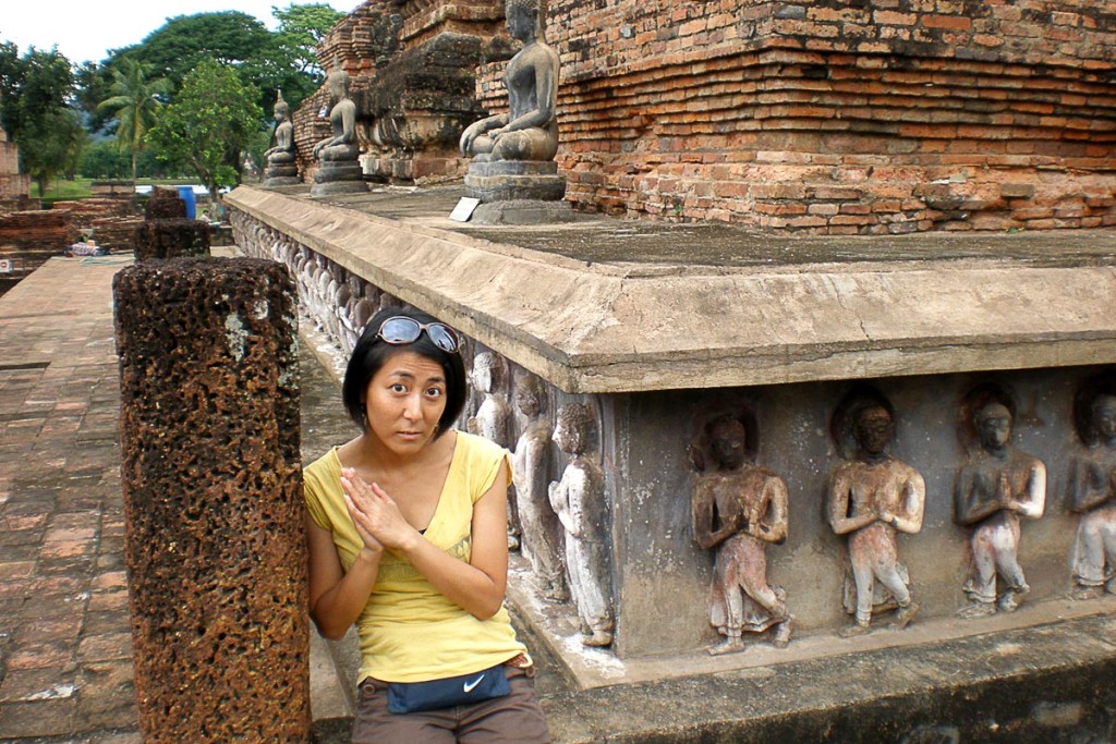 masayo-praying-hands-sukhothai
