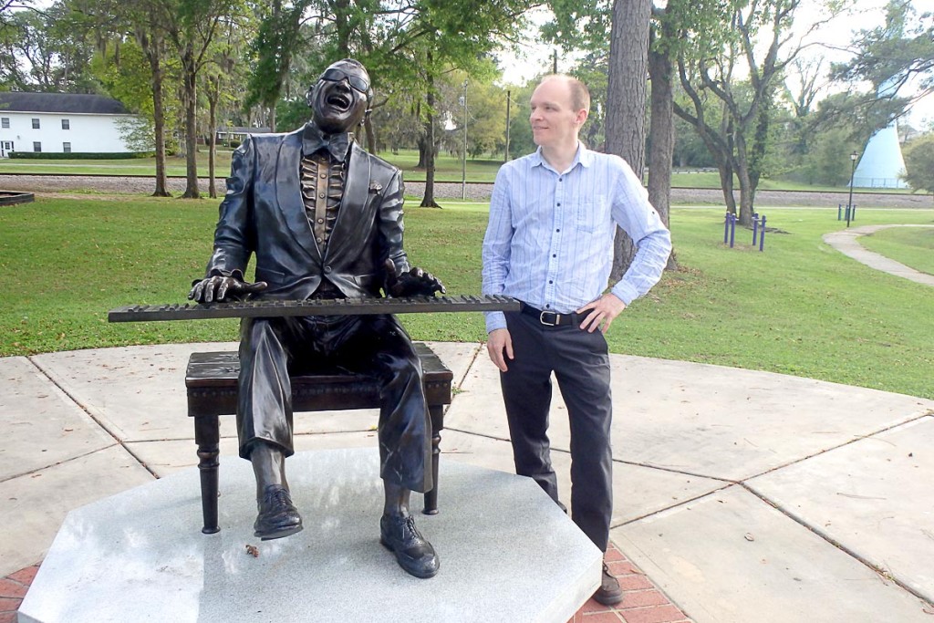 jeremy-ray-charles-statue-greenville-florida