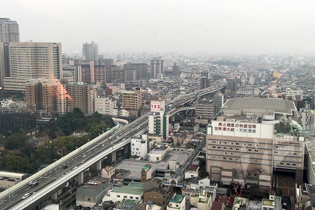 view-of-osaka-top-of-tsutenkaku