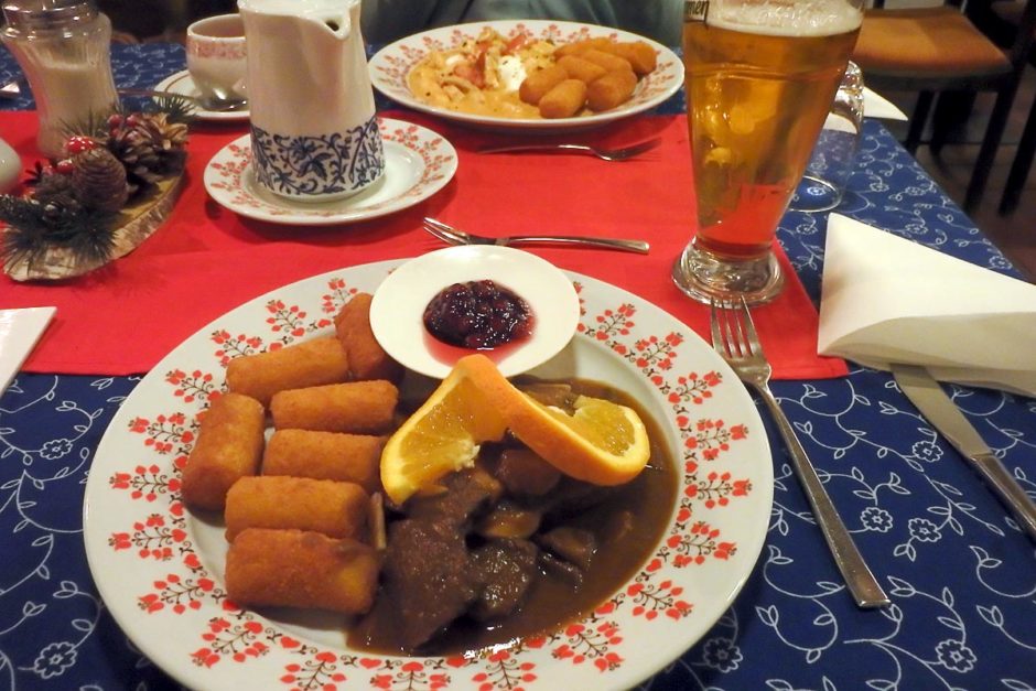 meat-fried-plate-dinner-balaton-hungary