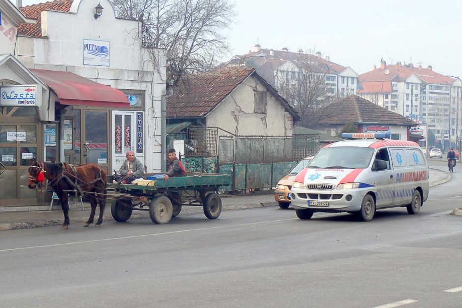 horse-cart-and-ambulance-kraljevo-serbia