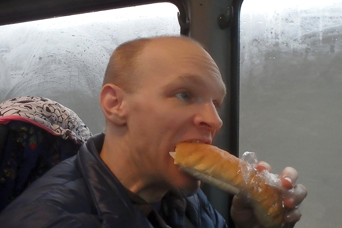 jeremy-sandwich-bus-albania