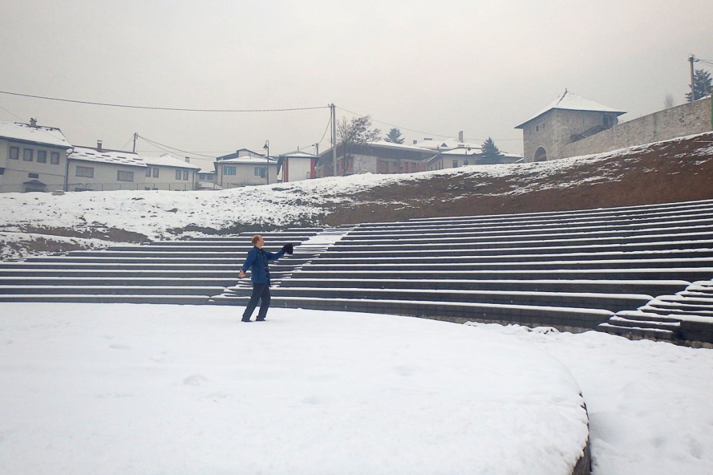 jeremy-singing-outdoor-amphitheater-snow-sarajevo
