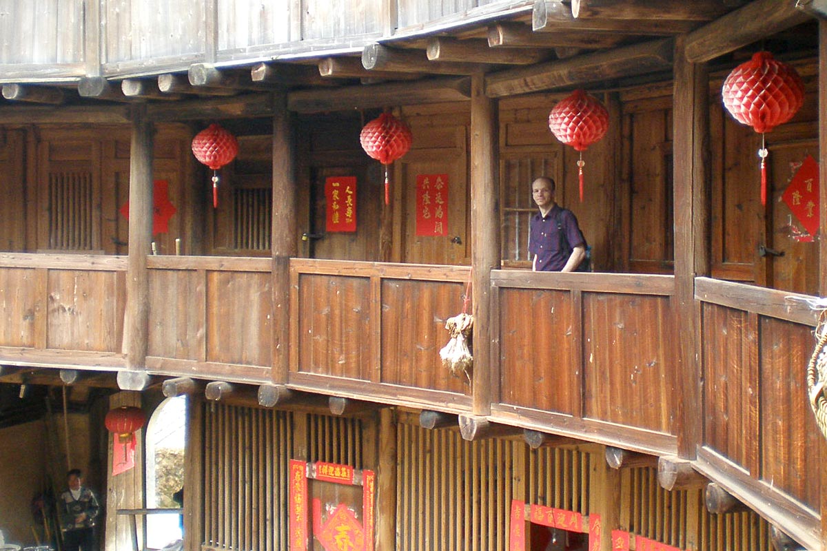 jeremy-in-tulou-second-floor-fujian-china