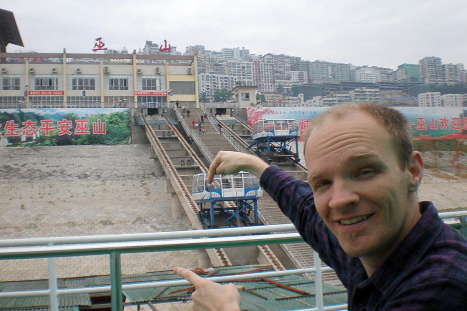 jeremy-in-wushan-port-yangtze-china