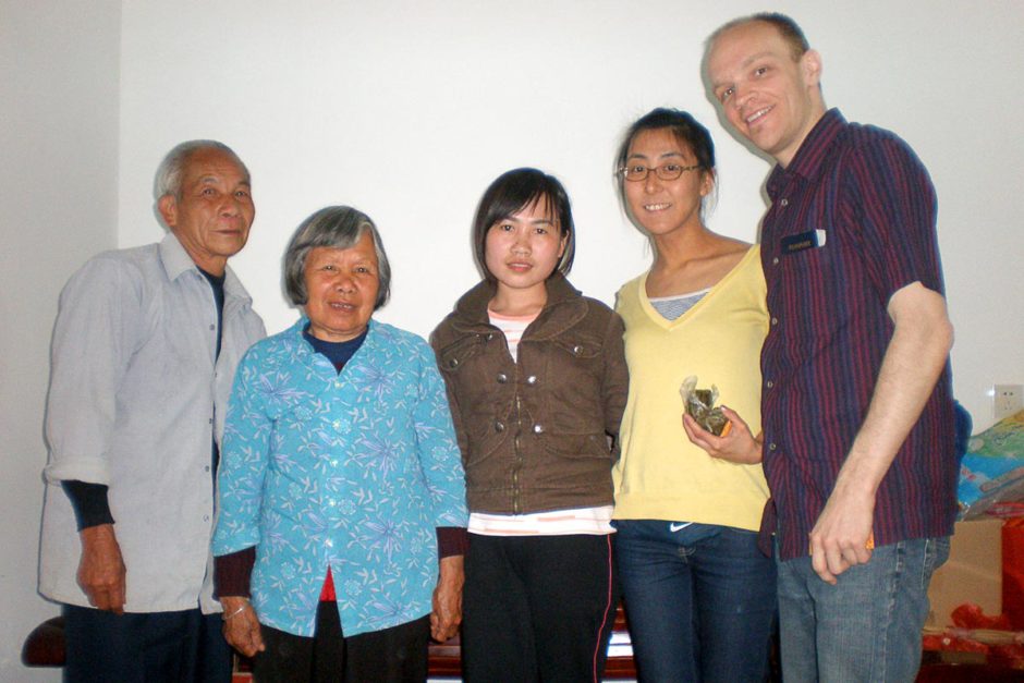 jeremy-masayo-local-family-taxiacun-china