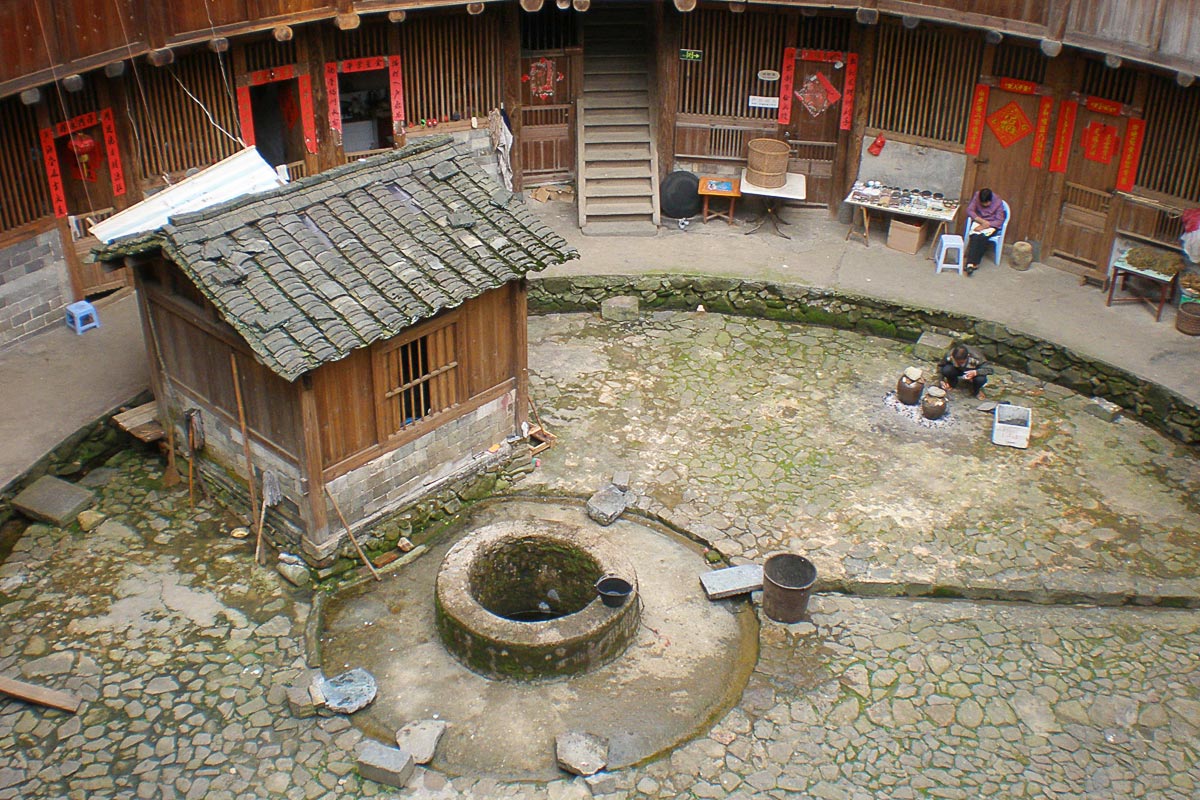 tulou-house-center-area-inside-fujian-china
