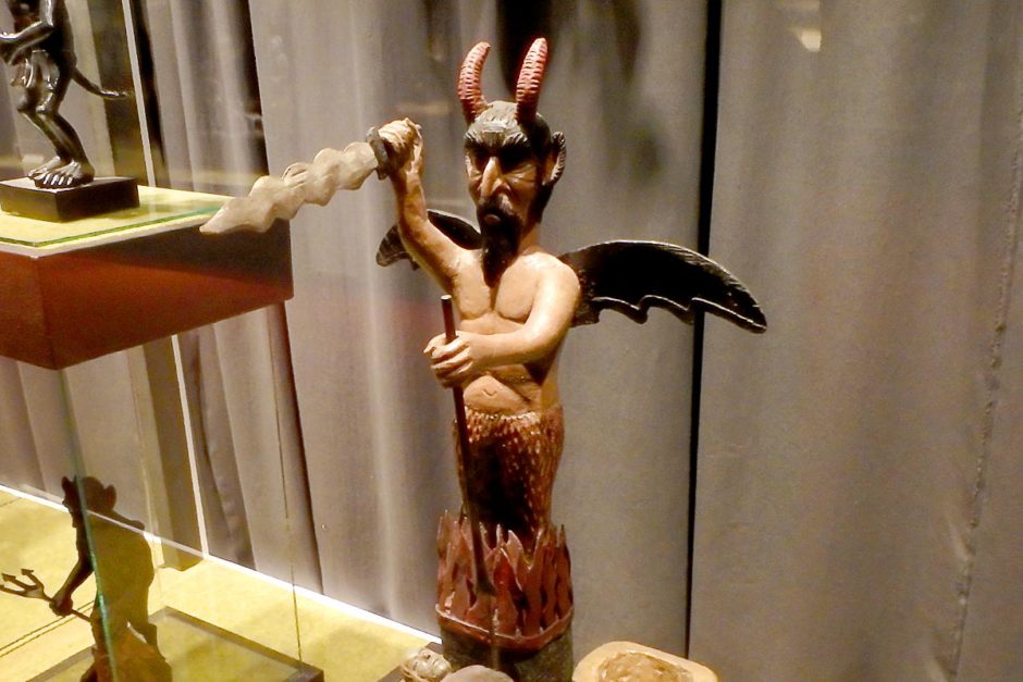 devil-figure-sword-kaunas-museum