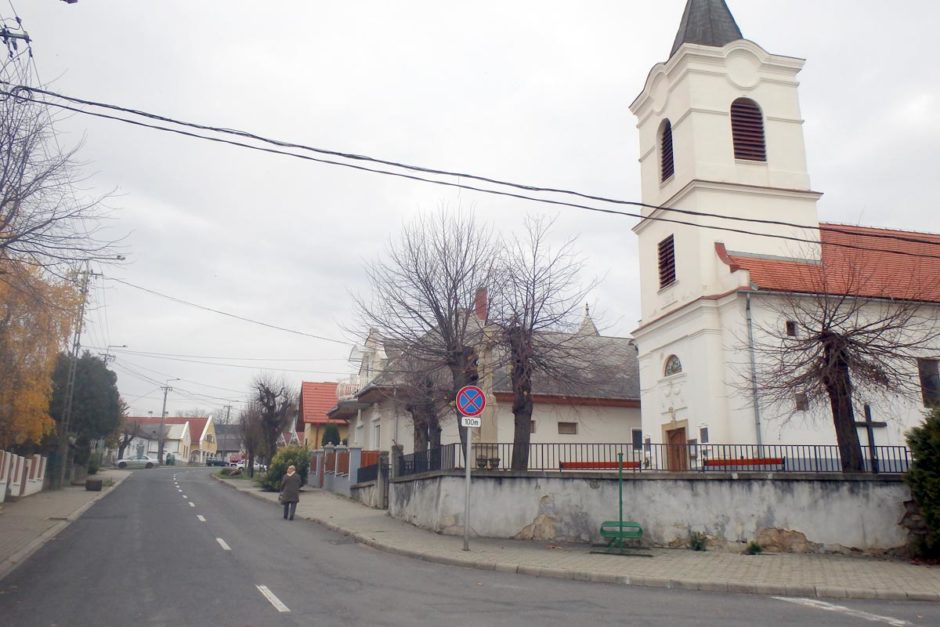 balatongyorok-town-church-streets-hungary