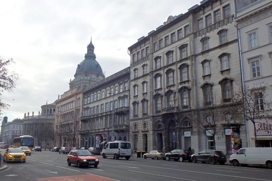 budapest-street-buildings-sky-cars