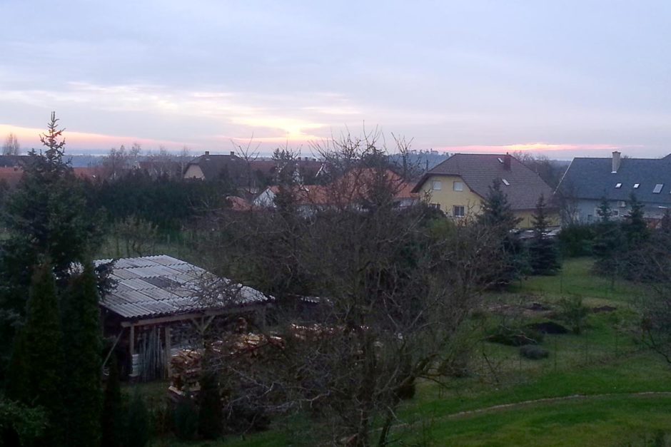 farmlands-balatongryorok-villa-astoria-sunset-view