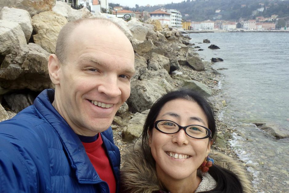 jeremy-masayo-smiling-rocks-beach-piran