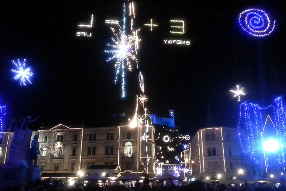 ljubljana-christmas-lights-energy-life-night