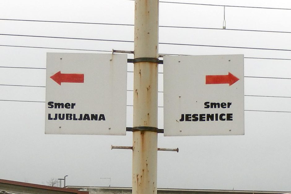 smer-ljubljana-smer-jesenice-sign