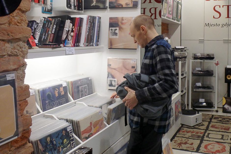 jeremy-in-record-store-zagreb