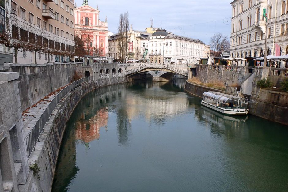 ljubljana-three-bridges-river-afternoon-view